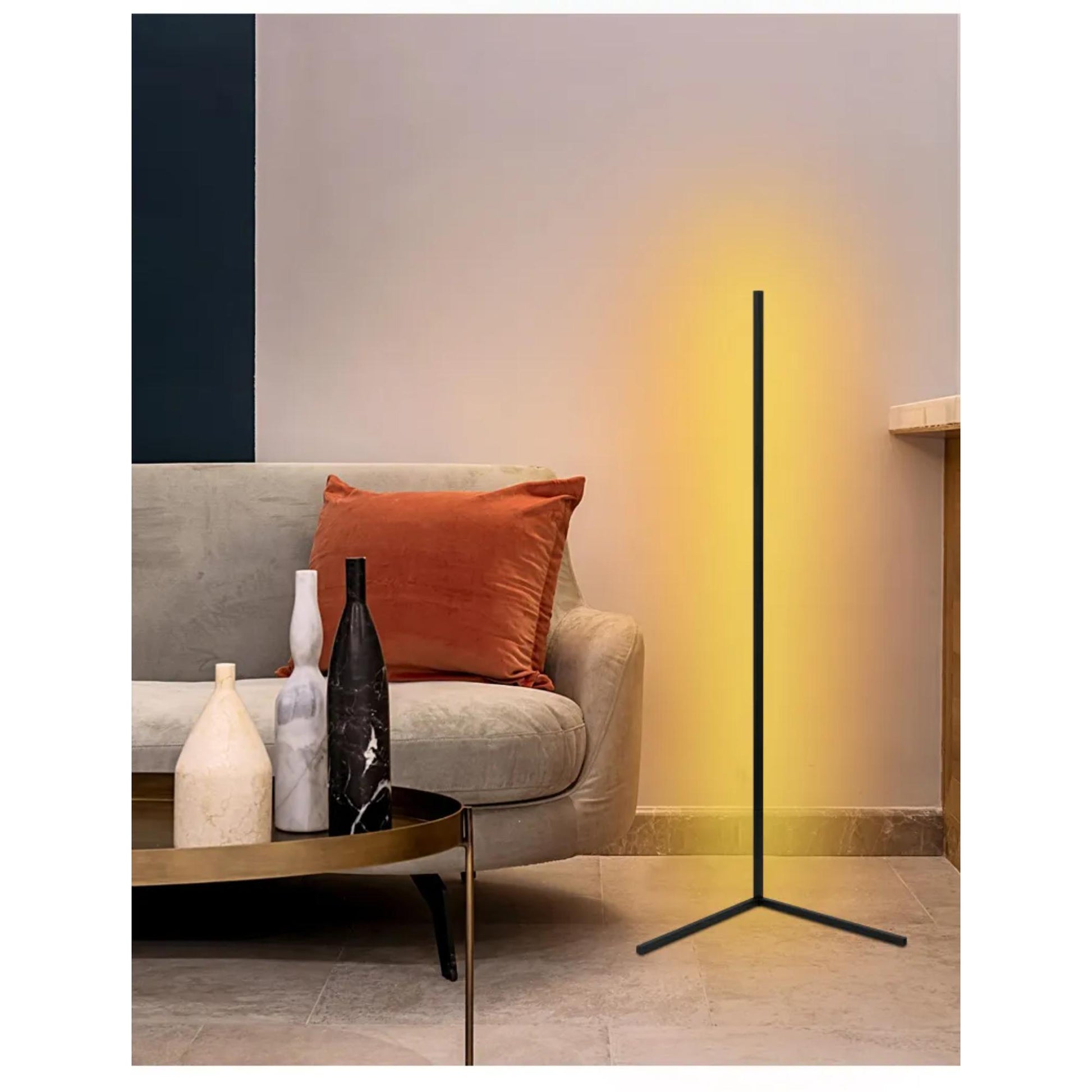 Nahaufnahme der Jiuanzm Stehleuchte mit integrierter 16-Watt-LED | Blue Chilli Electronics