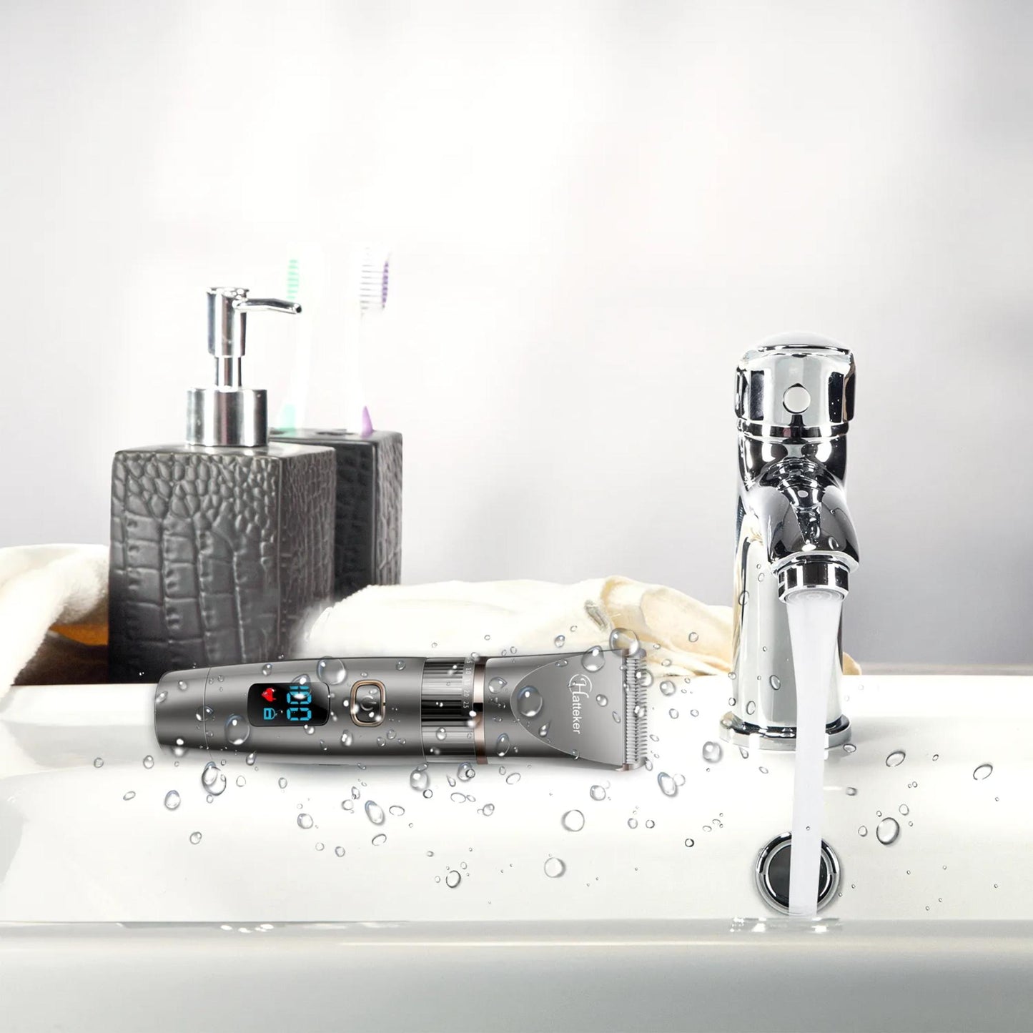 Precision Grooming: Hattaker HK-965803 Electric Shaver with Beard and Nose Hair Trimmer. | Blue Chilli Electronics.