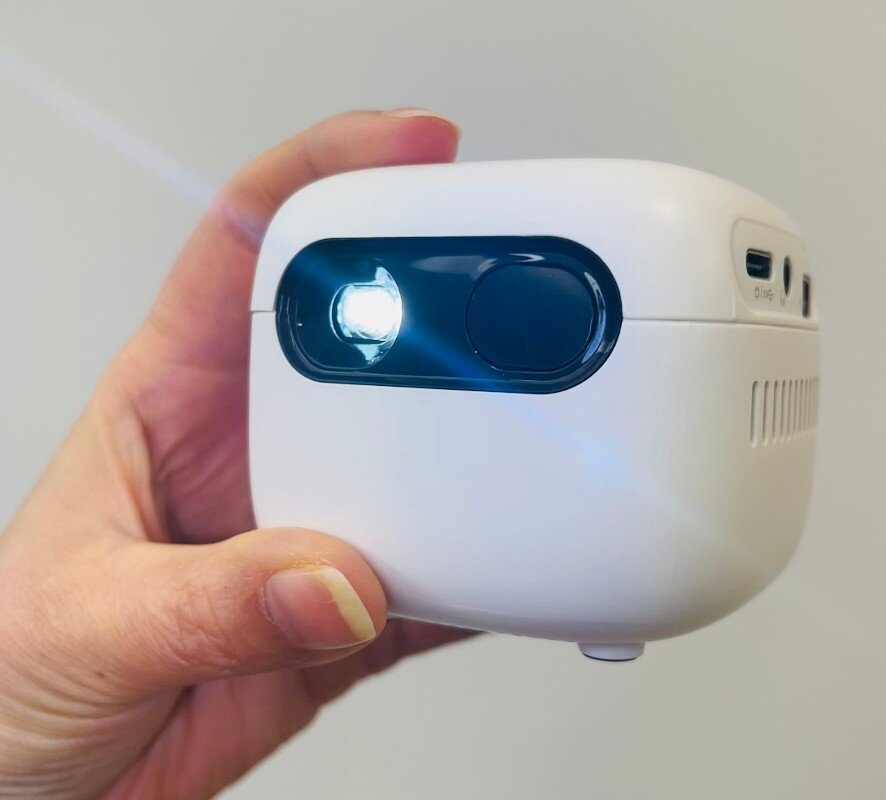 VisionFlex Mini Projector