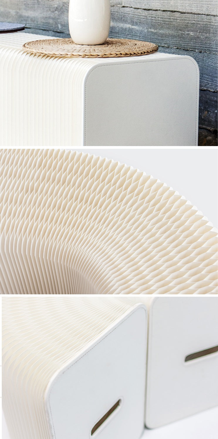 Platzsparendes Design: Die faltbare und vielseitige Ihpaper Bank ist perfekt für kleine Räume. | Blue Chilli Electronics.